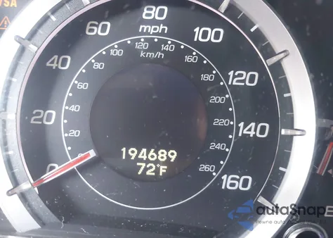 2010 Acura Tsx 2.4 from USA, damaged, VIN JH4CU2F65AC029873